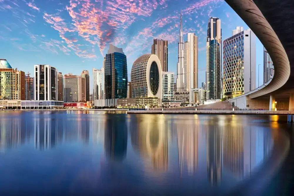 Dubai billboard advertising environment and city context – view 1