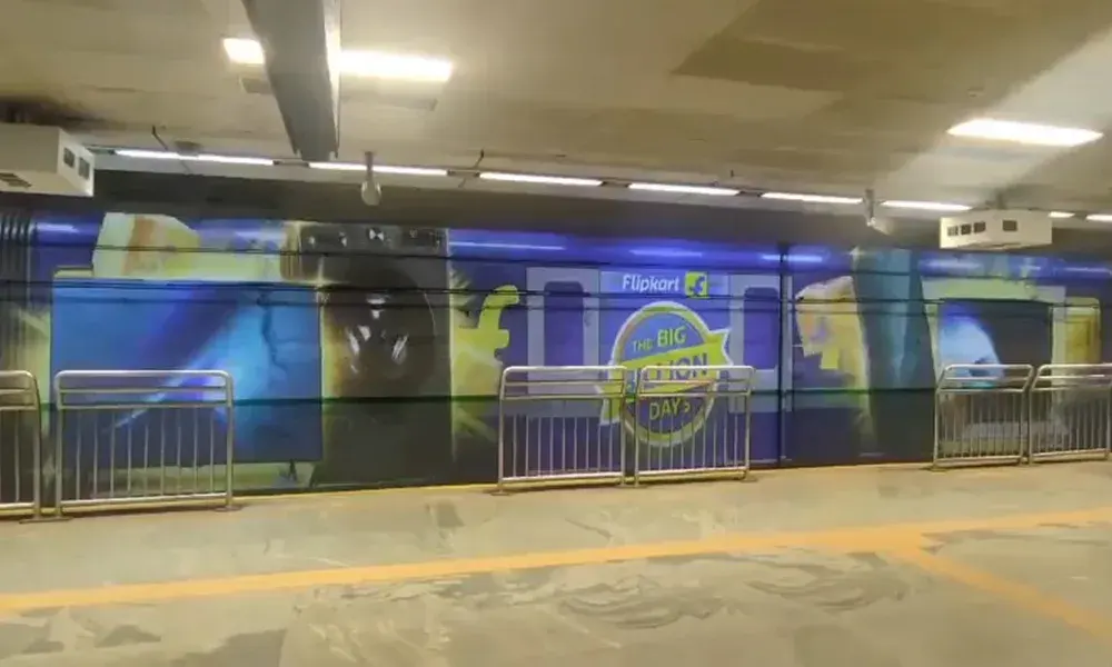 Flipkart Projects a Branded Train at Bengaluru’s Majestic Metro Station