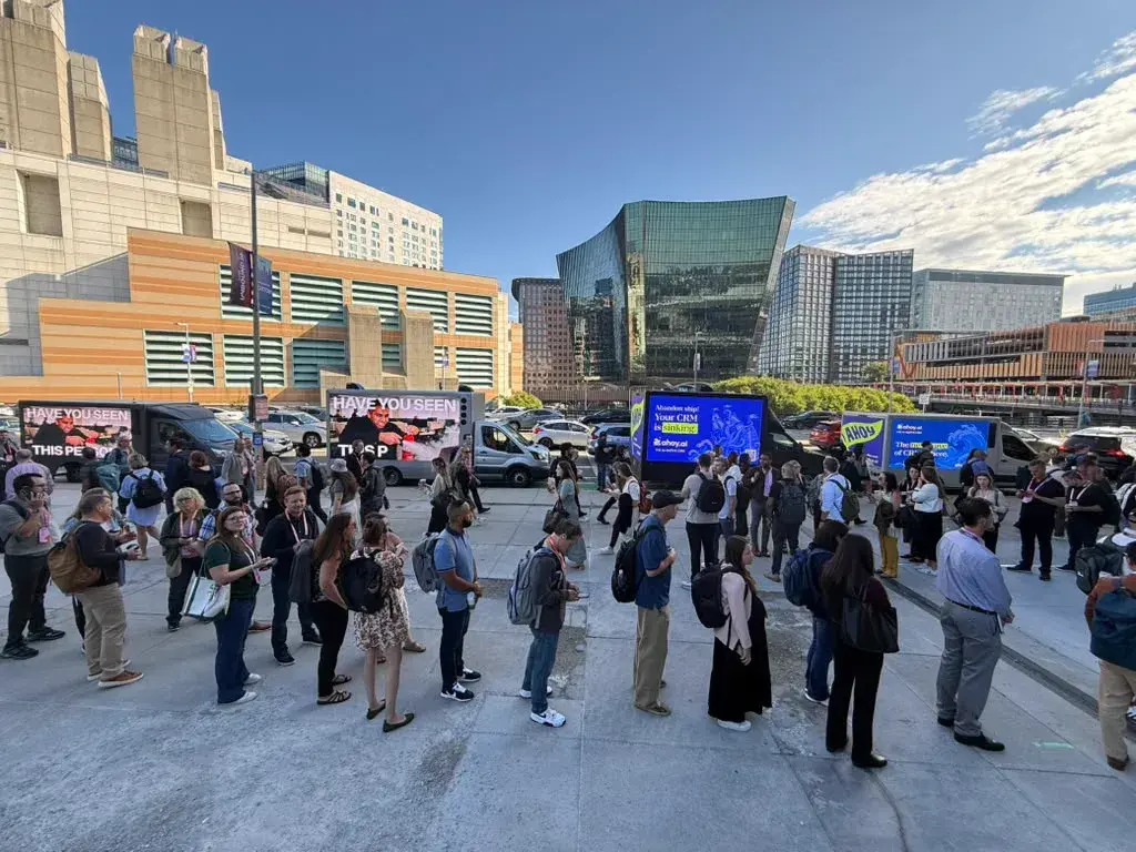 Lovable and Ahoy Use Dedicated LED Billboard Trucks Around Boston’s UNBOUND Conference