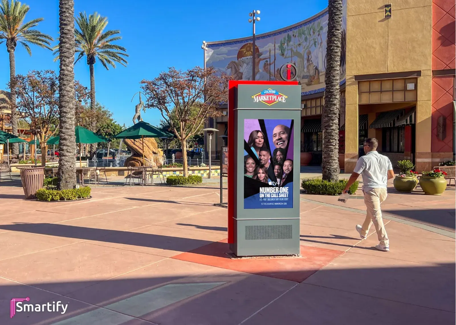 Samsung and Smartify Bring DOOH Monetization Into VXT Displays