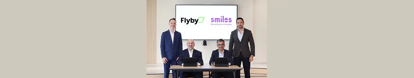 Smiles and Flyby Turn Dubai Delivery E-Bikes Into Mobile DOOH Inventory